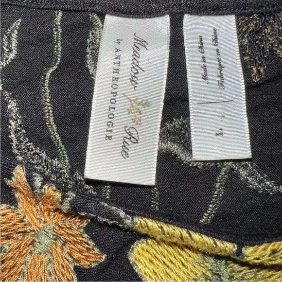 Anthropologie Meadow Rue black embroidered floral tank size L - Picture 6 of 9